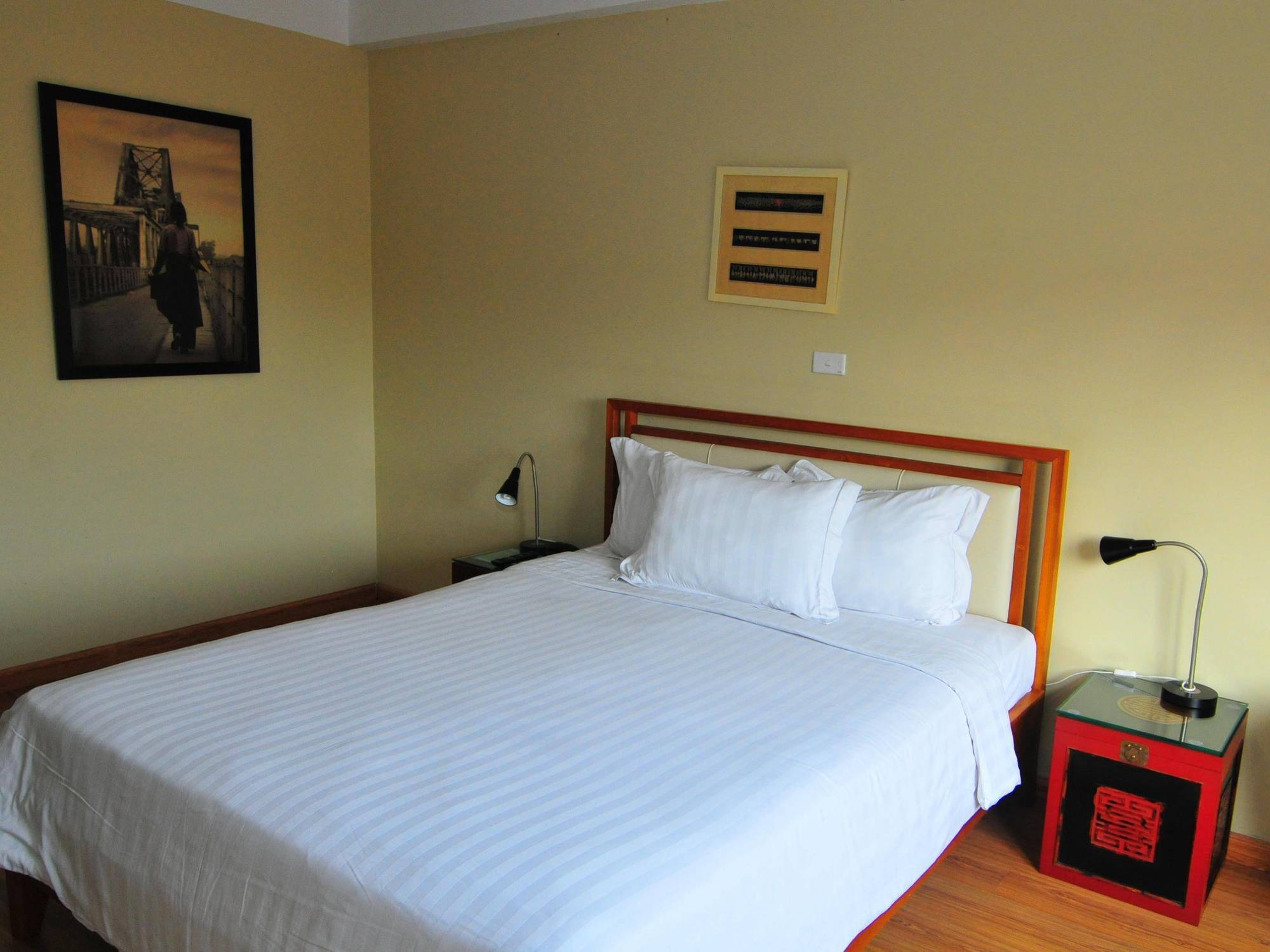 Iris Boutique Hotel Ханой Екстериор снимка